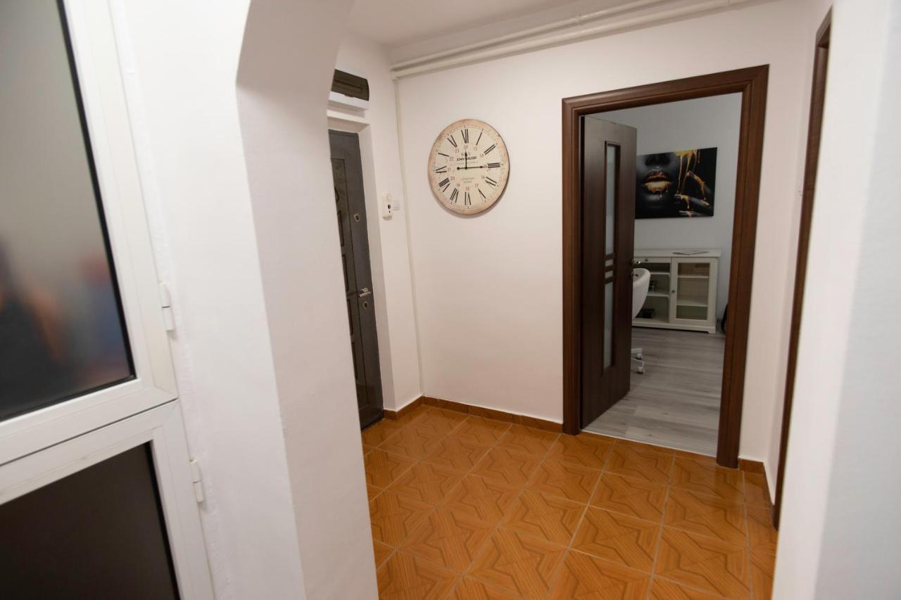 Apartment White Glamour Buzau